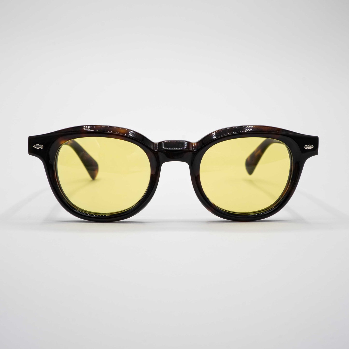 Sunrise sunglasses with yellow polarized lenses – Aere branding